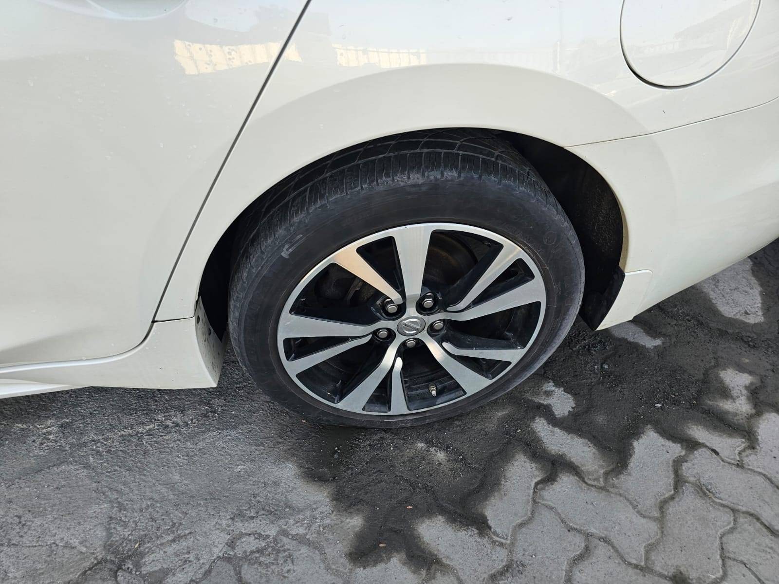 2018 NISSAN MAXIMA — 223500 Miles — Lot P9JC365797 — Main - Marhaba Auctions Used Cars - Image 7