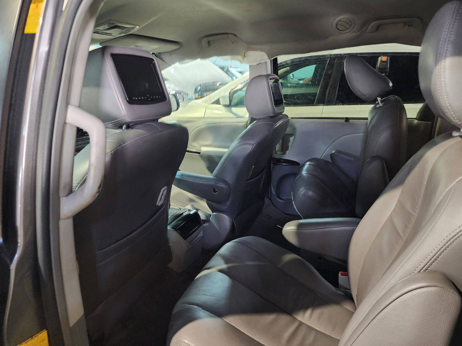 2014 TOYOTA SIENNA — 176709 Miles — Lot 215487 — Main - Marhaba Auctions Used Cars - Image 8
