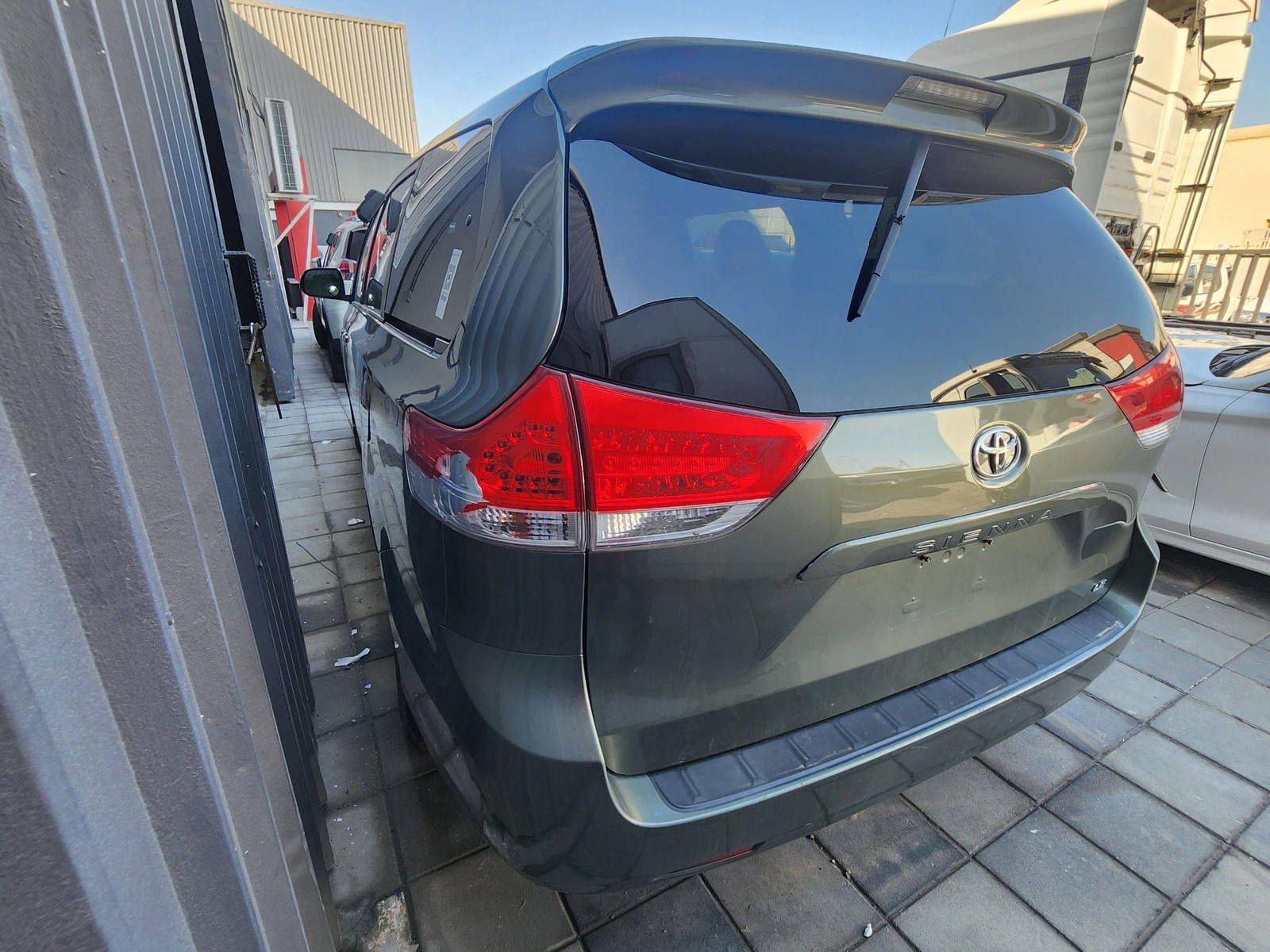 TOYOTA SIENNA 2013 - Marhaba Auction Used Cars - Image 6