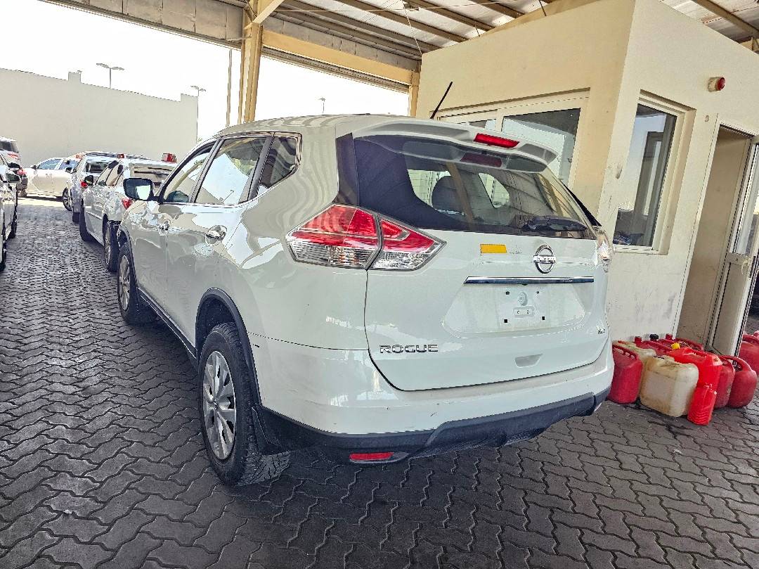 NISSAN ROGUE