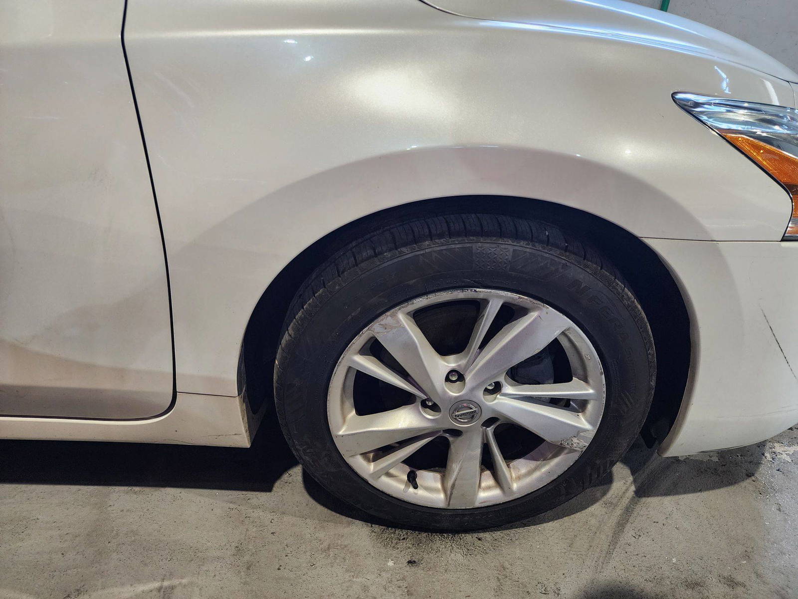 2014 NISSAN ALTIMA — 203812 KM — Lot 329205 — Al Quoz - Marhaba Auctions Used Cars - Image 12