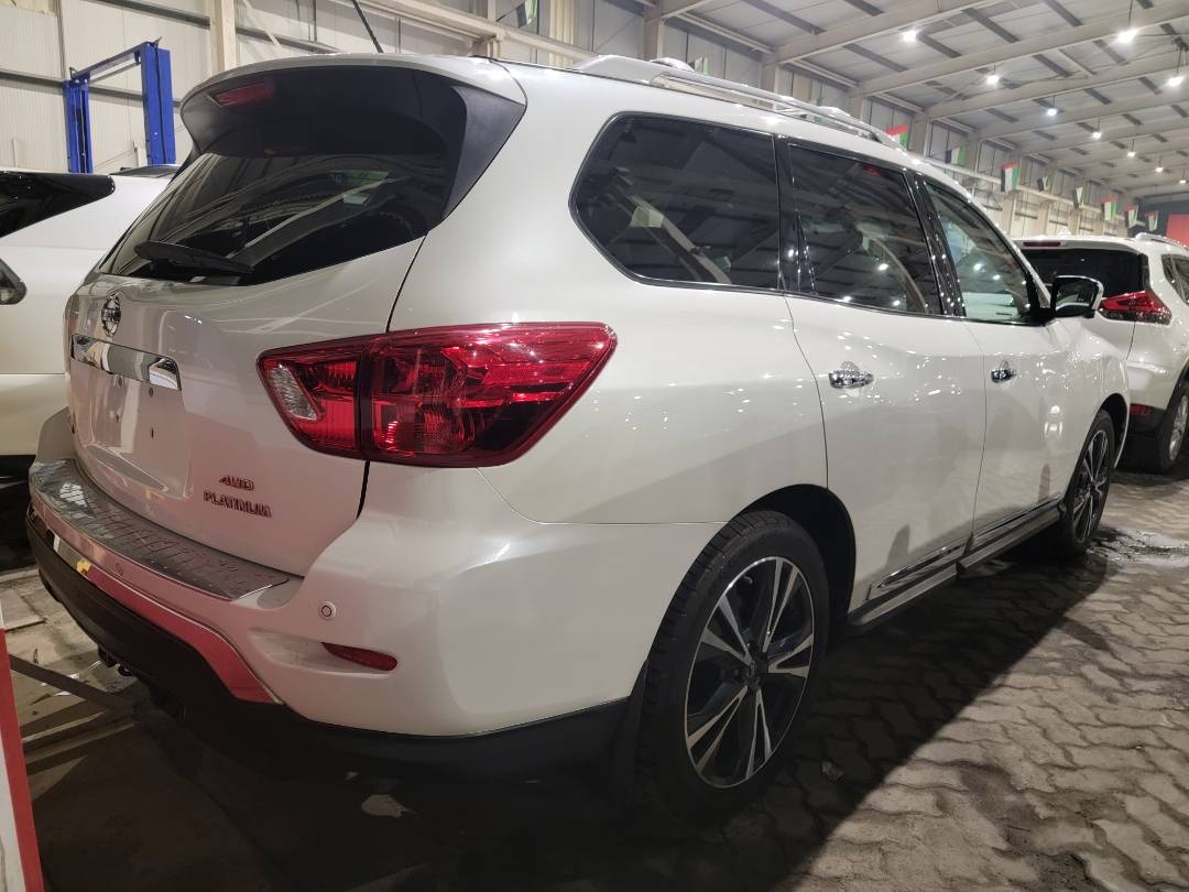 2018 NISSAN PATHFINDER — 106368 Miles — Lot C641814 — Main - Marhaba Auctions Used Cars - Image 4