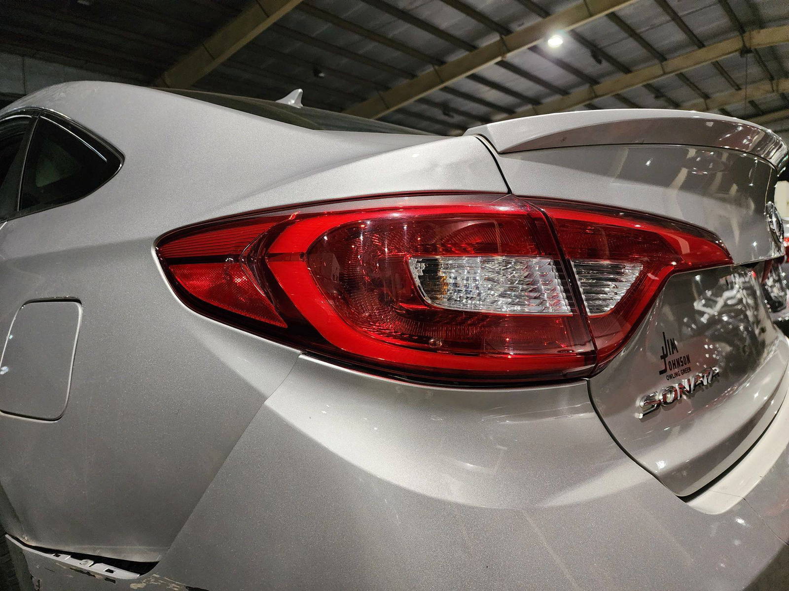 2015 HYUNDAI SONATA — 232029 Miles — Lot 43568174 — Souq - Marhaba Auctions Used Cars - Image 10