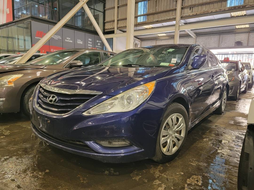 2013 HYUNDAI SONATA — 171335 Miles — Lot 504525 — Main - Marhaba Auctions Used Cars - Image 4