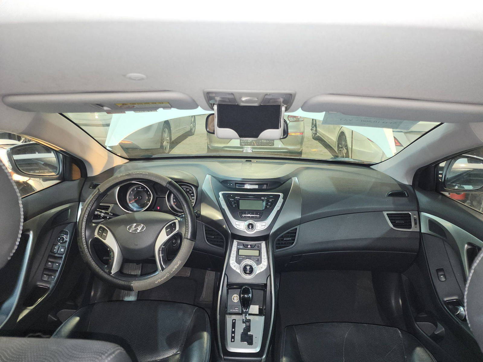2012 HYUNDAI AVANTE — 114160 KM — Lot 225317 — Al Quoz - Marhaba Auctions Used Cars - Image 9