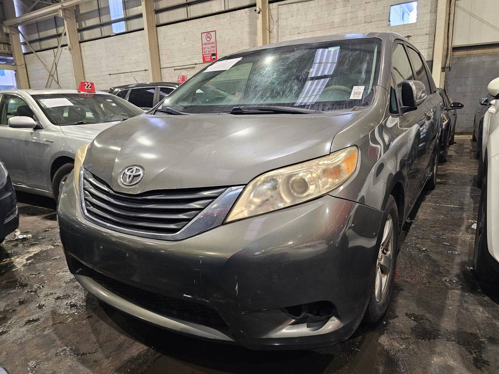 TOYOTA SIENNA 2012 - Marhaba Auction Used Cars - Image 3