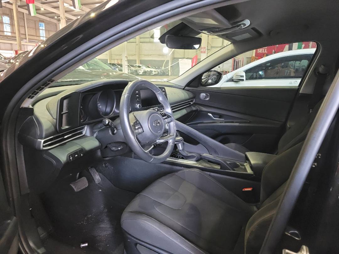 2022 HYUNDAI ELANTRA — 53831 KM — Lot 67736494 — Main - Marhaba Auctions Used Cars - Image 6