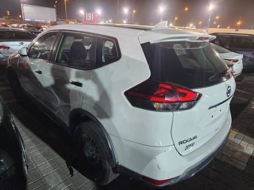 2018 NISSAN ROGUE at Marhaba Auctions