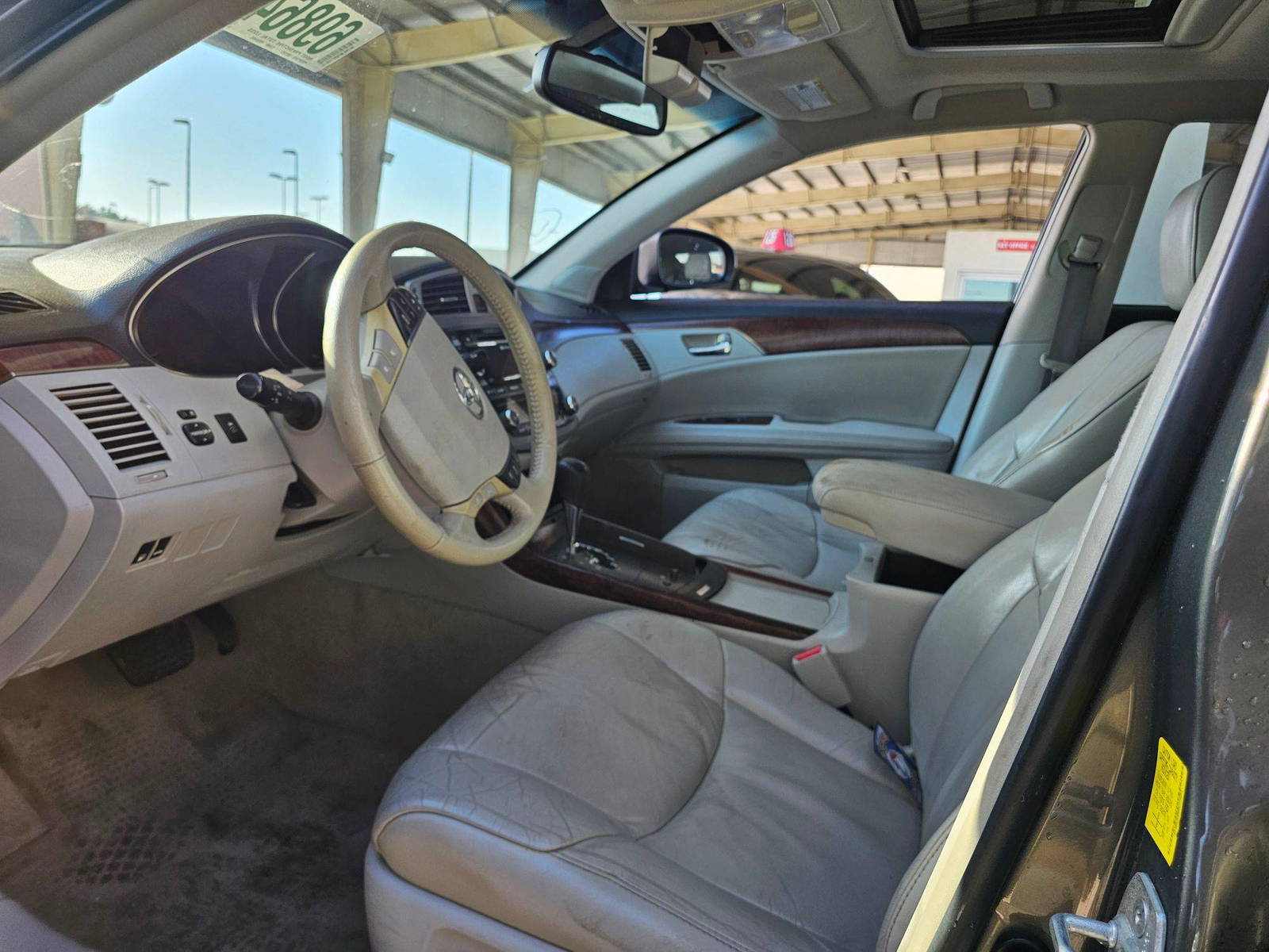 TOYOTA AVALON 2011 - Marhaba Auction Used Cars - Image 9