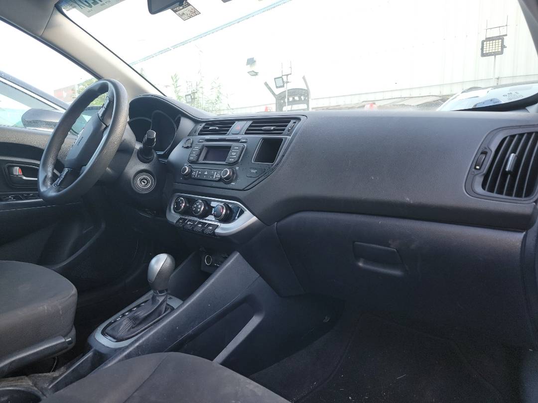 2015 KIA RIO — 154781 Miles — Lot 78587123 - Marhaba Auctions Used Cars - Image 4