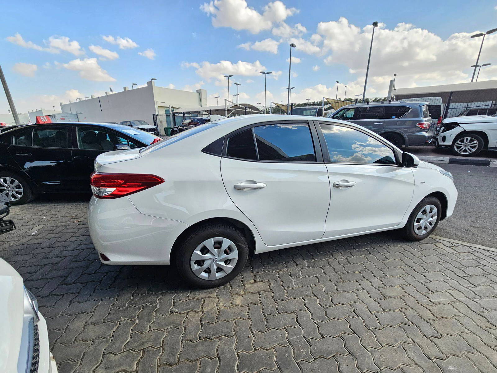 2021 TOYOTA YARIS — 112411 KM — Lot 3M2117174 — Souq - Marhaba Auctions Used Cars - Image 5