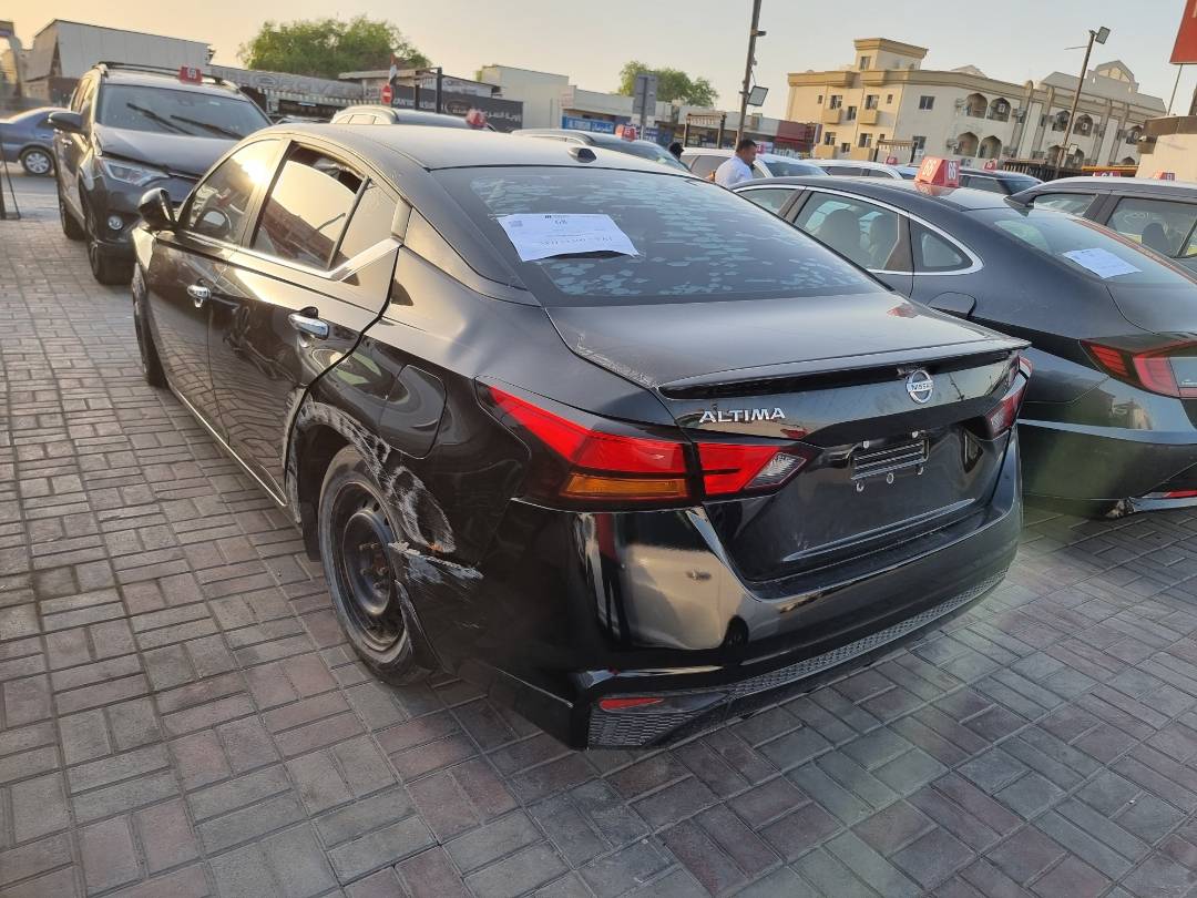 NISSAN ALTIMA 2019 - Marhaba Auction Used Cars - Image 5