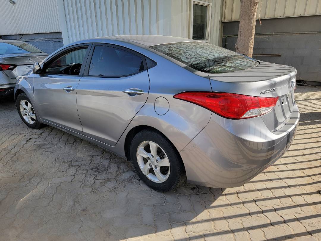 2011 HYUNDAI AVANTE — 181133 KM — Lot 072433 — Souq - Marhaba Auctions Used Cars - Image 3