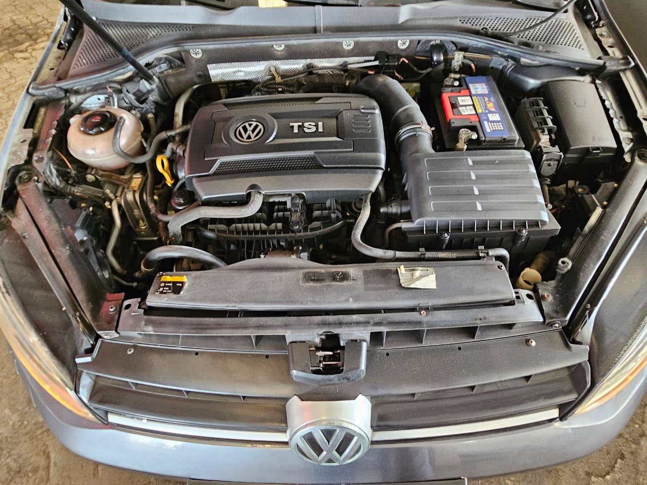 2015 VOLKSWAGEN GOLF GT — 66290 KM — Lot FM024002 — Main - Marhaba Auctions Used Cars - Image 8