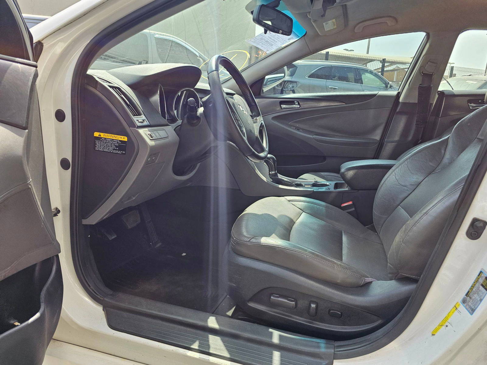 HYUNDAI SONATA 2012 - Marhaba Auction Used Cars - Image 8