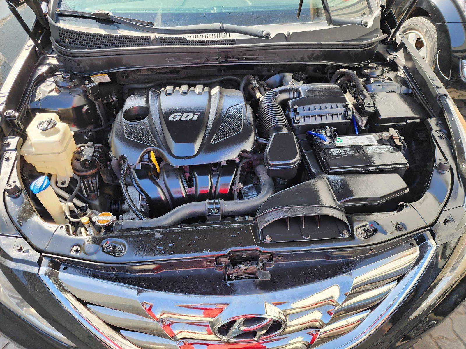 2011 HYUNDAI SONATA — 152092 Miles — Lot 41097165 — Al Quoz - Marhaba Auctions Used Cars - Image 13