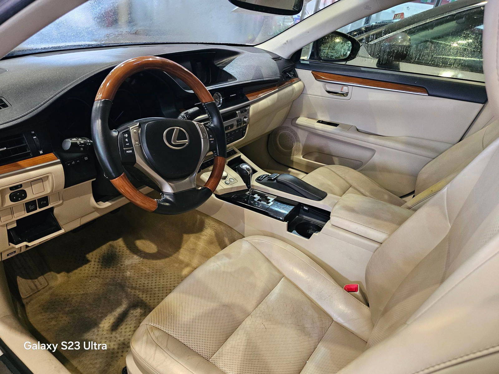 LEXUS ES 300H 2013 - Marhaba Auction Used Cars - Image 6