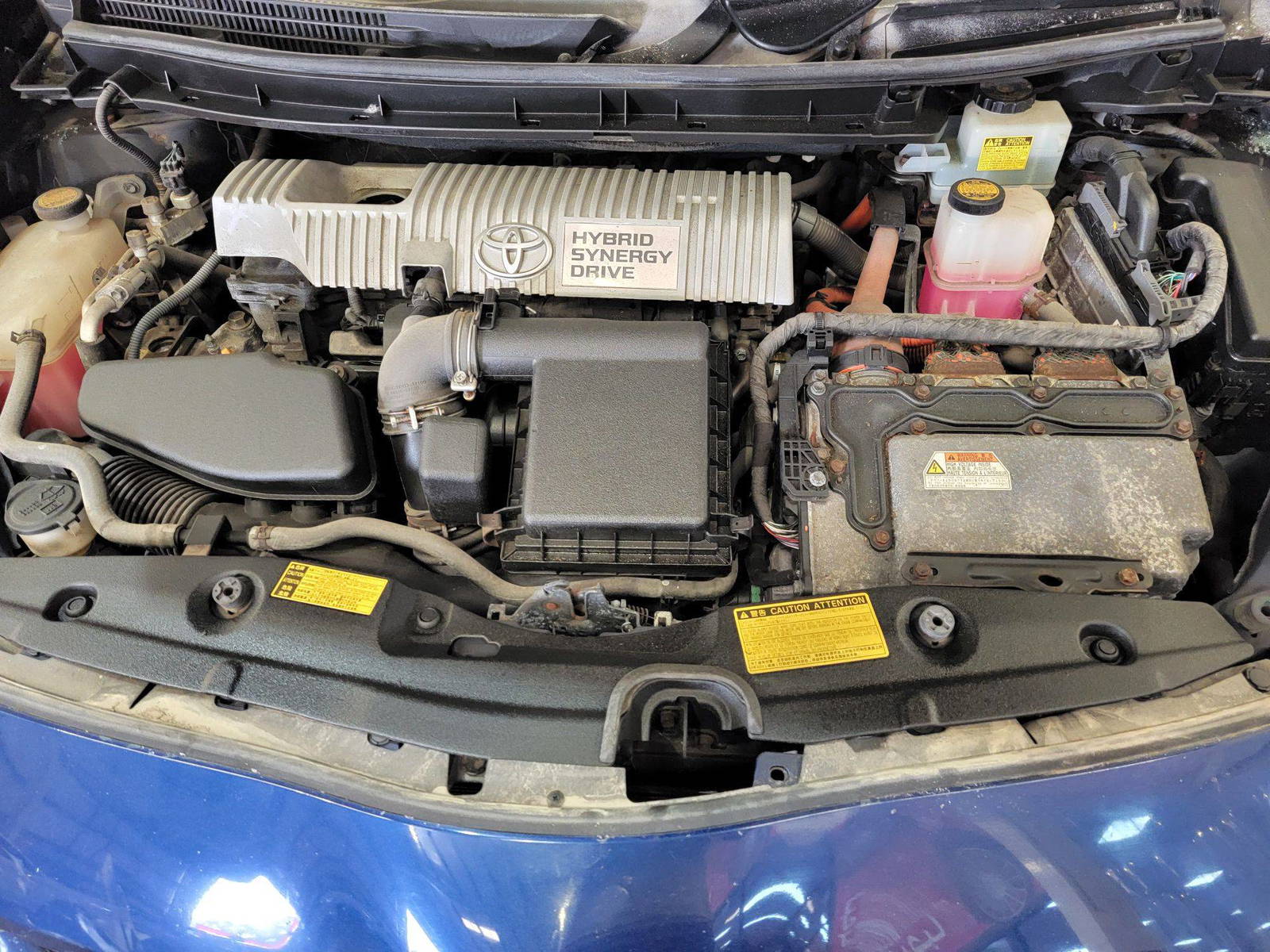 2010 TOYOTA PRIUS — 213836 Miles — Lot 0052069 — Souq - Marhaba Auctions Used Cars - Image 11