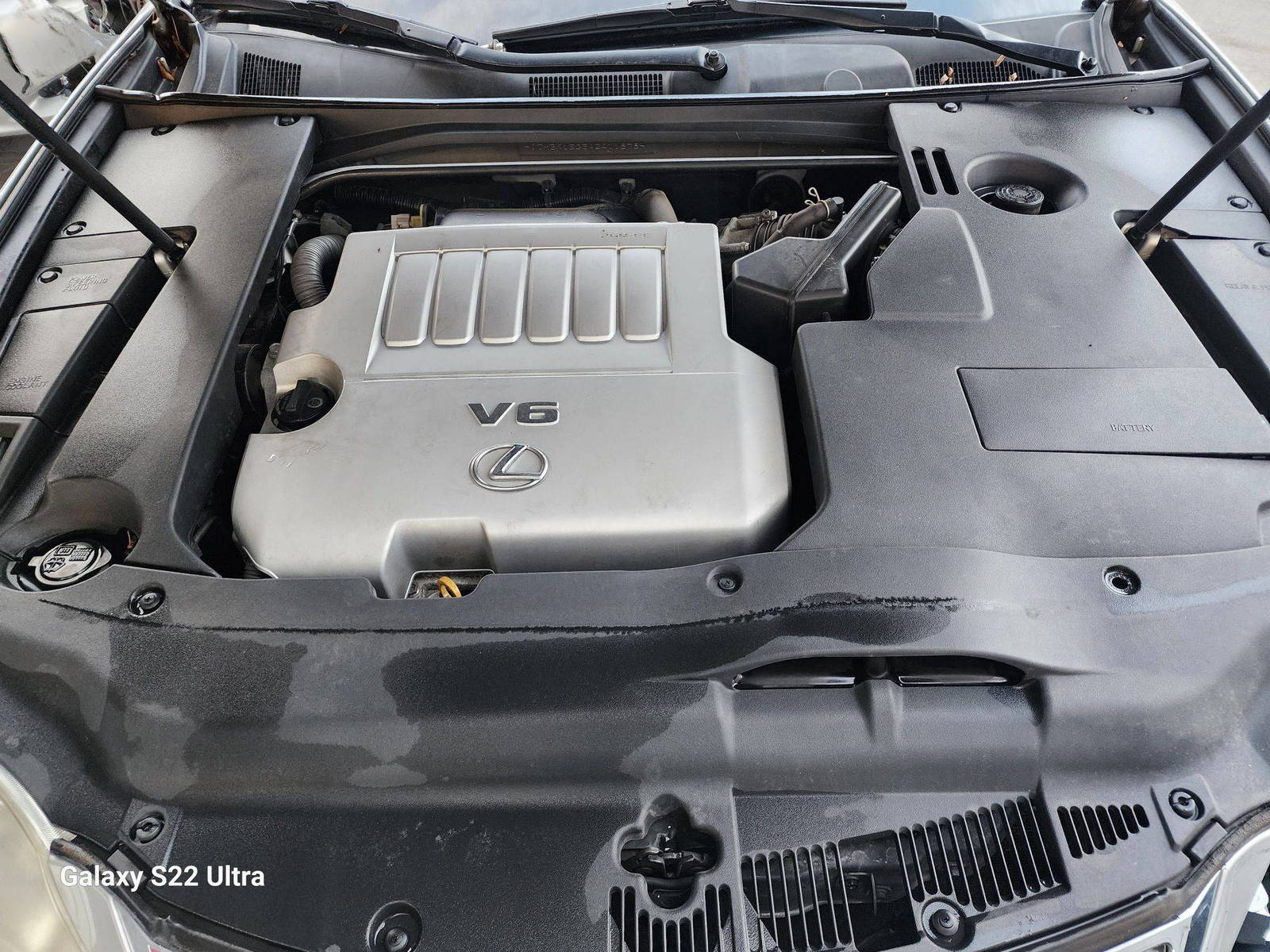 2010 LEXUS ES 350 — 197363 Miles — Lot 38709550 - Marhaba Auctions Used Cars - Image 10