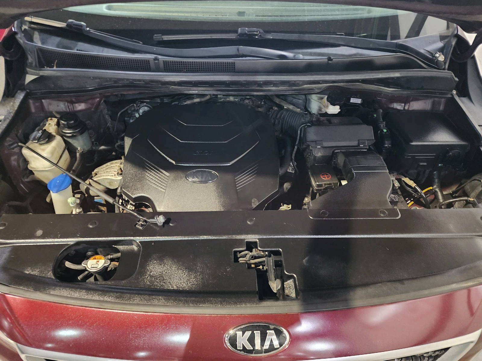 2016 KIA SEDONA — 210855 Miles — Lot 41223661 — Al Quoz - Marhaba Auctions Used Cars - Image 14