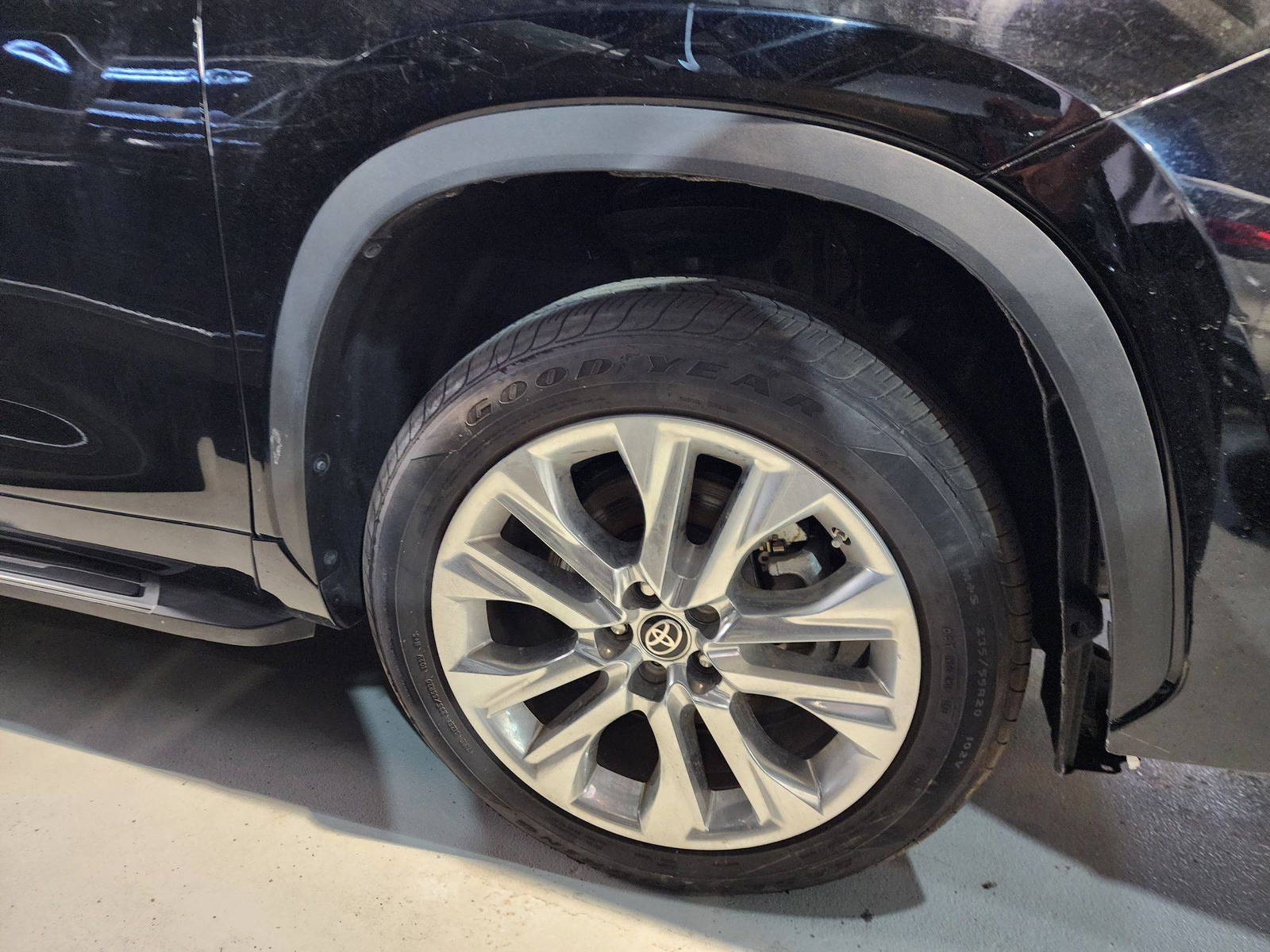 2023 TOYOTA HIGHLANDER — 11021 Miles — Lot 69798993 — Main - Marhaba Auctions Used Cars - Image 11