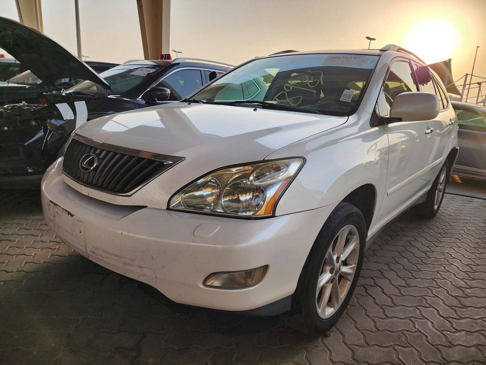 2009 LEXUS RX 350 — 180420 Miles — Lot 38836147 — Souq - Marhaba Auctions Used Cars - Image 9