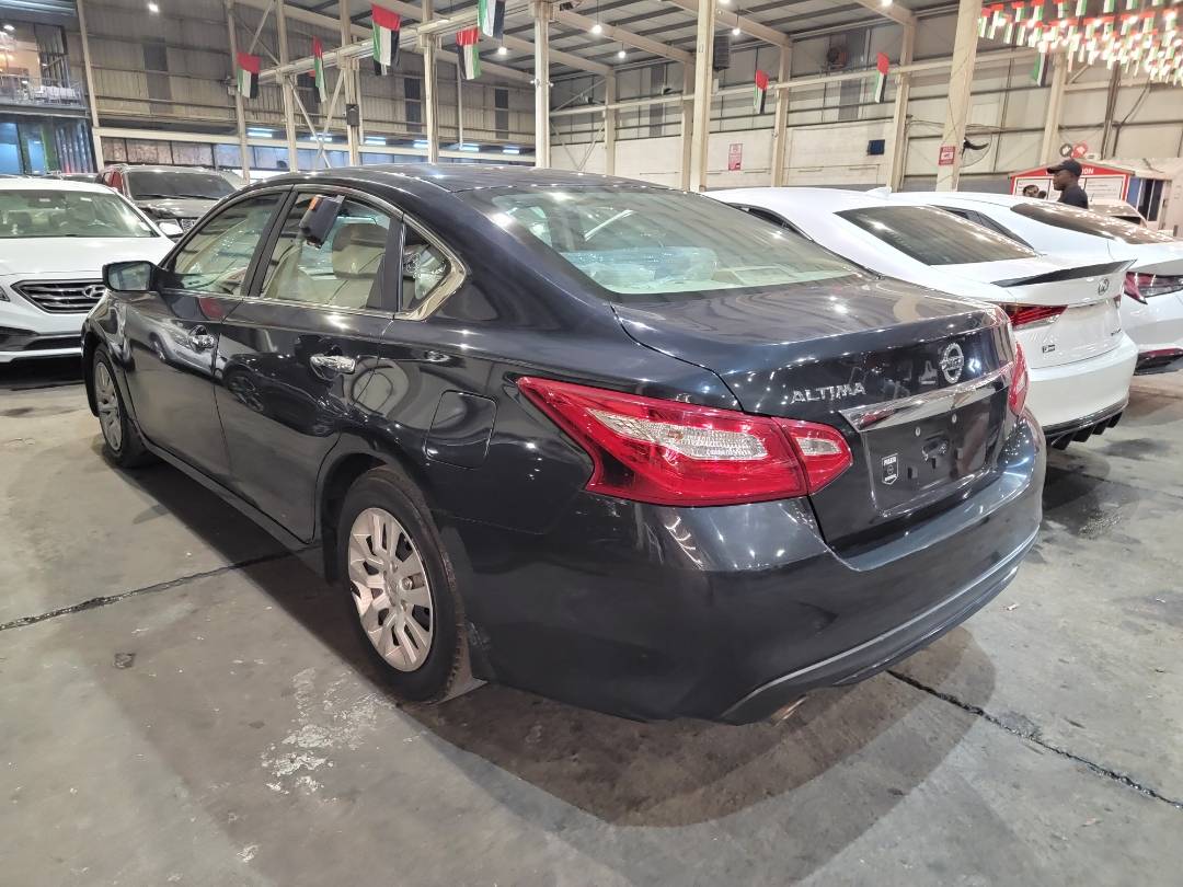 2017 NISSAN ALTIMA — 180083 Miles — Lot 134567 — Main - Marhaba Auctions Used Cars - Image 5