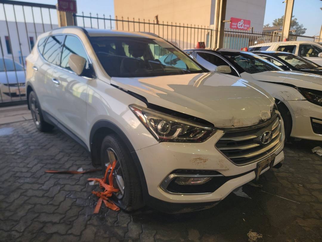 2017 HYUNDAI SANTA FE — 177521 Miles — Lot 41560636 — Main - Marhaba Auctions Used Cars - Image 5