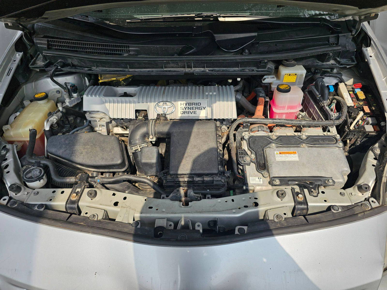 2010 TOYOTA PRIUS — 249578 Miles — Lot 42282054 — Souq - Marhaba Auctions Used Cars - Image 11