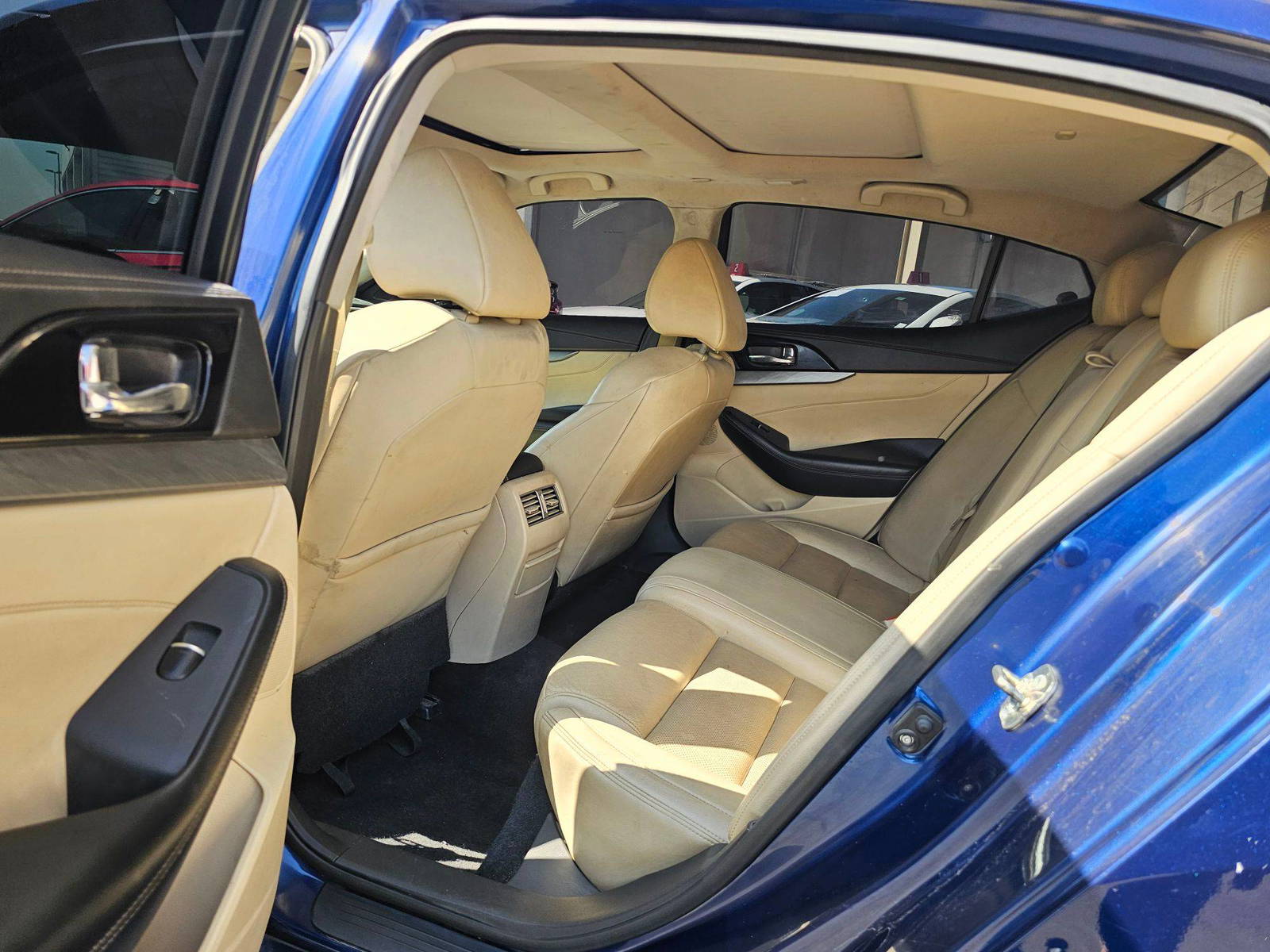 NISSAN MAXIMA 2016 - Marhaba Auction Used Cars - Image 6