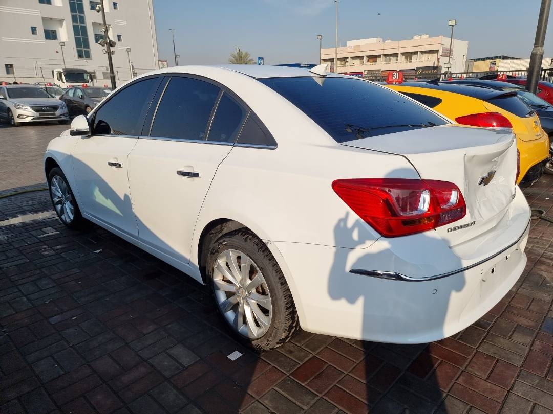 2016 CHEVROLET CRUIZE — 73888 KM — Lot 125478 — Souq - Marhaba Auctions Used Cars - Image 5