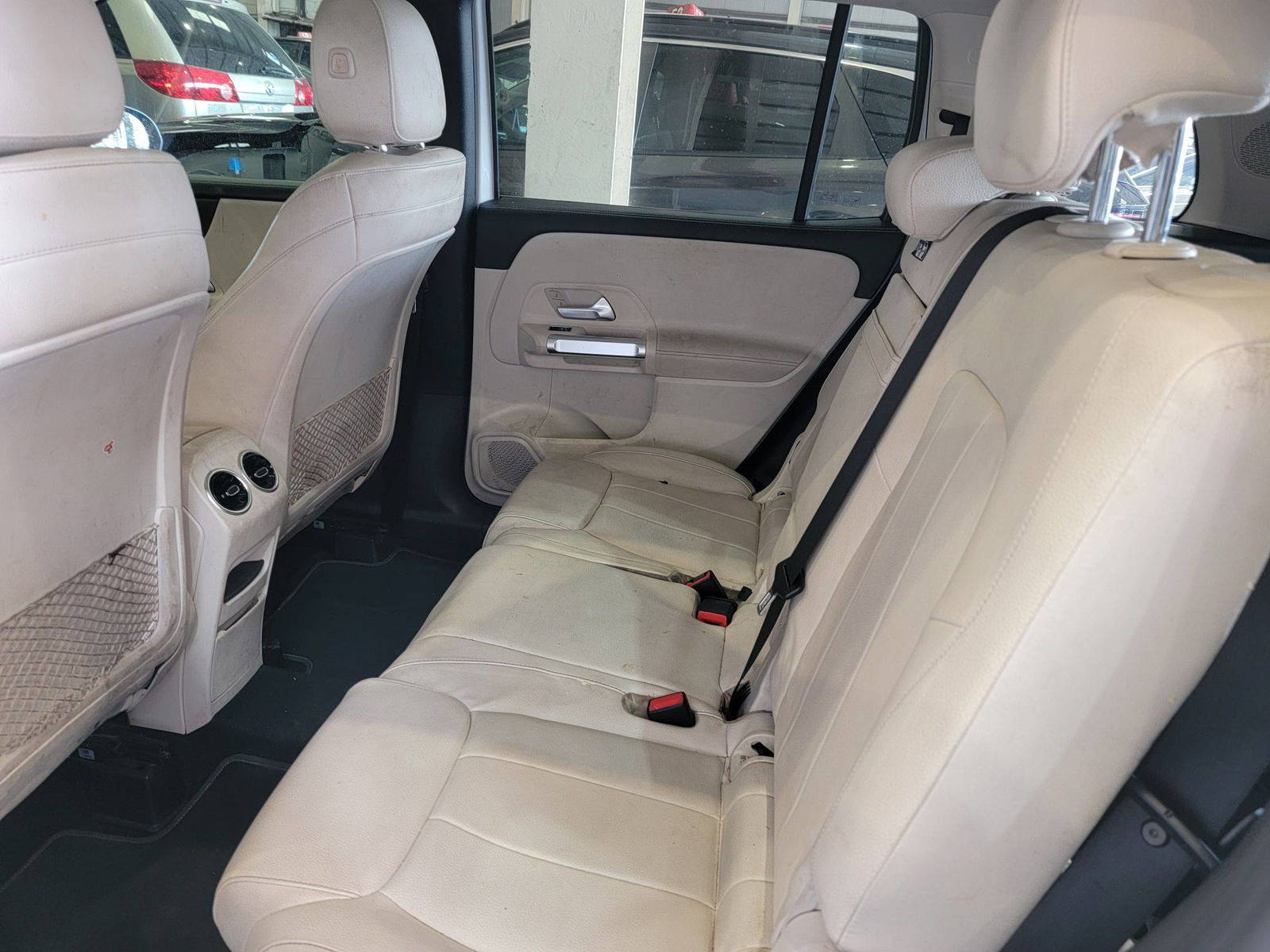 MERCEDES BENZ GLB 250 2020 - Marhaba Auction Used Cars - Image 9