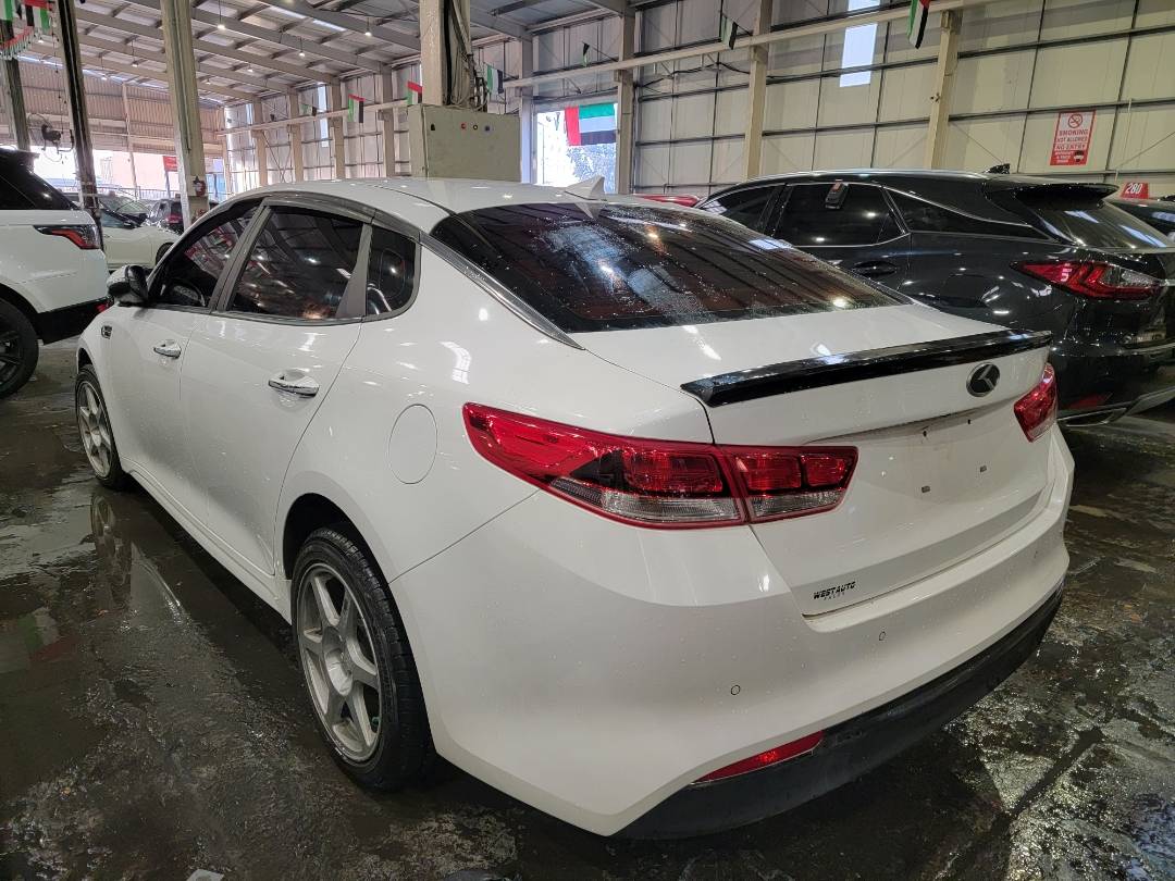 2018 KIA OPTIMA — 81668 Miles — Lot 35JG208183 — Main - Marhaba Auctions Used Cars - Image 5