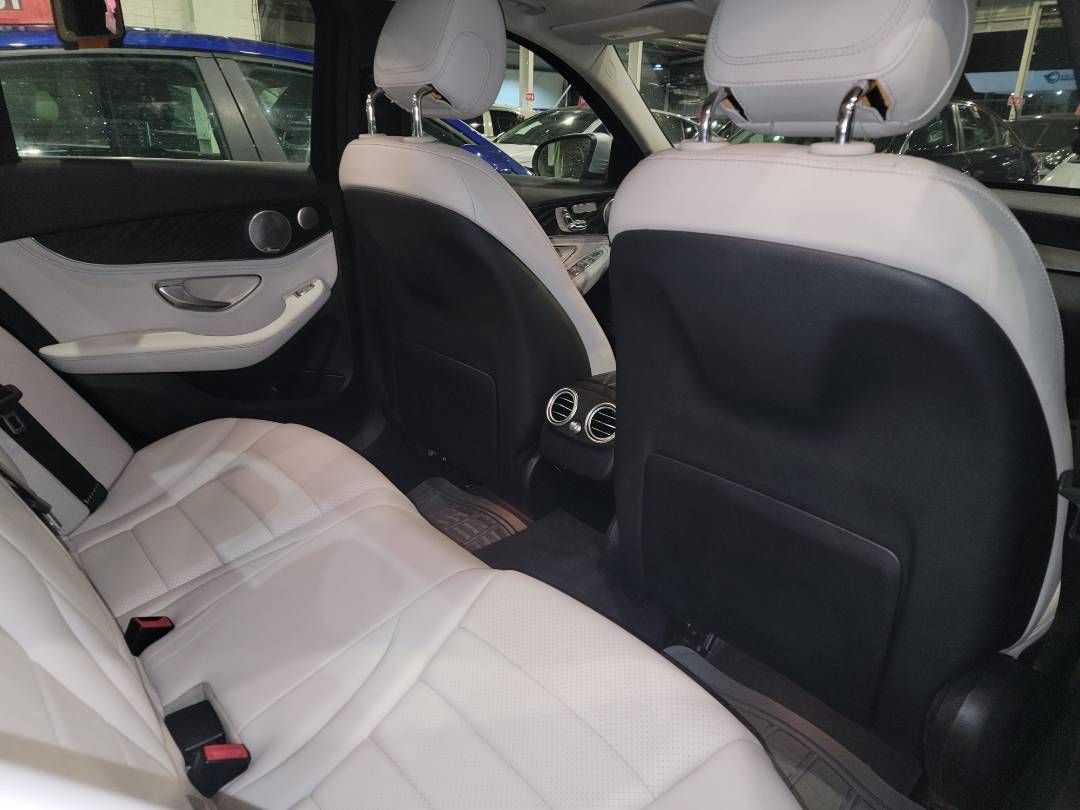 2015 MERCEDES BENZ C300 — 120602 Miles — Lot U062718 - Marhaba Auctions Used Cars - Image 4