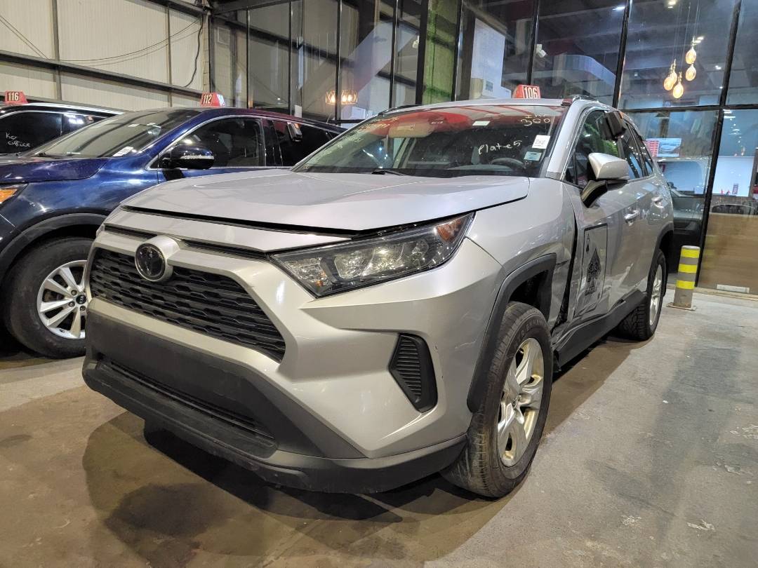 2019 TOYOTA RAV4 — 174781 KM — Lot W056951 — Main - Marhaba Auctions Used Cars - Image 5