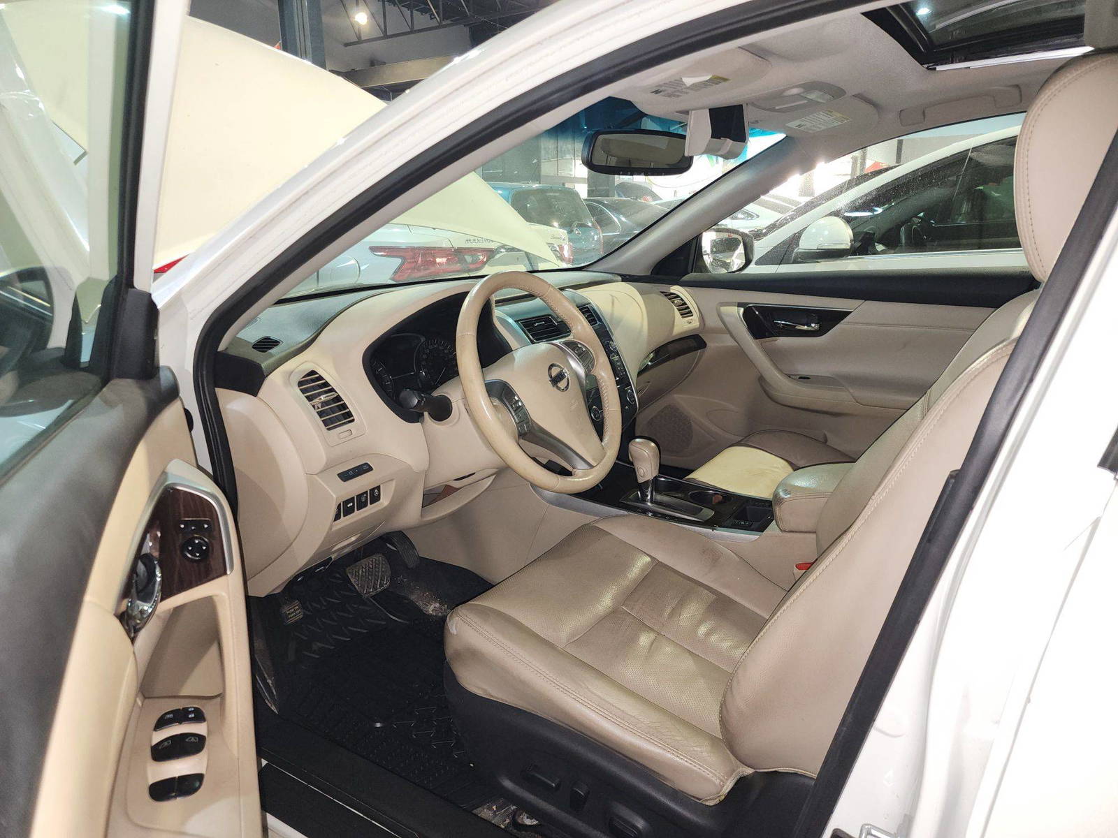2015 NISSAN ALTIMA — 107321 KM — Lot N369948 — Main - Marhaba Auctions Used Cars - Image 10
