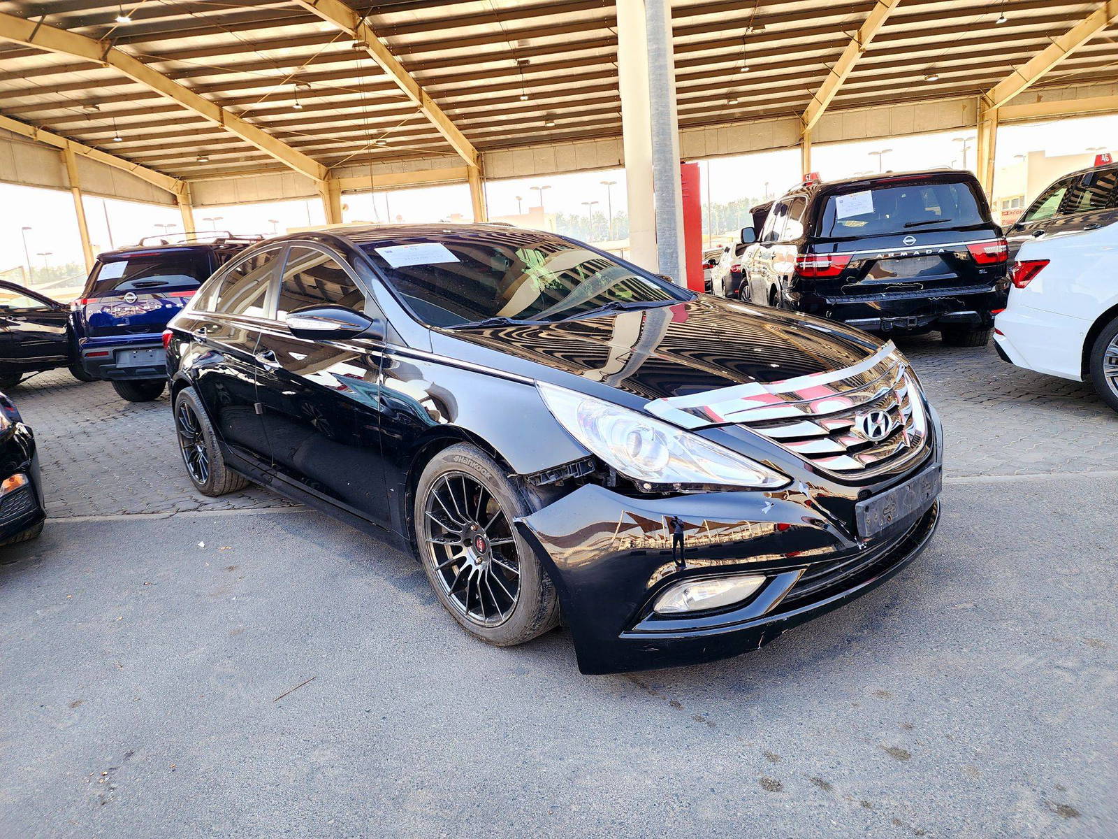 2010 HYUNDAI SONATA — 222066 KM — Lot 077766 — Souq - Marhaba Auctions Used Cars - Image 3