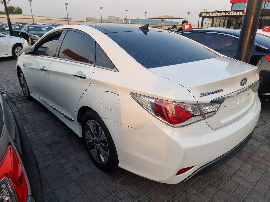 2014 HYUNDAI SONATA — 156507 KM — Lot 2154798 — Ind. 12 - Marhaba Auctions Used Cars - Image 4