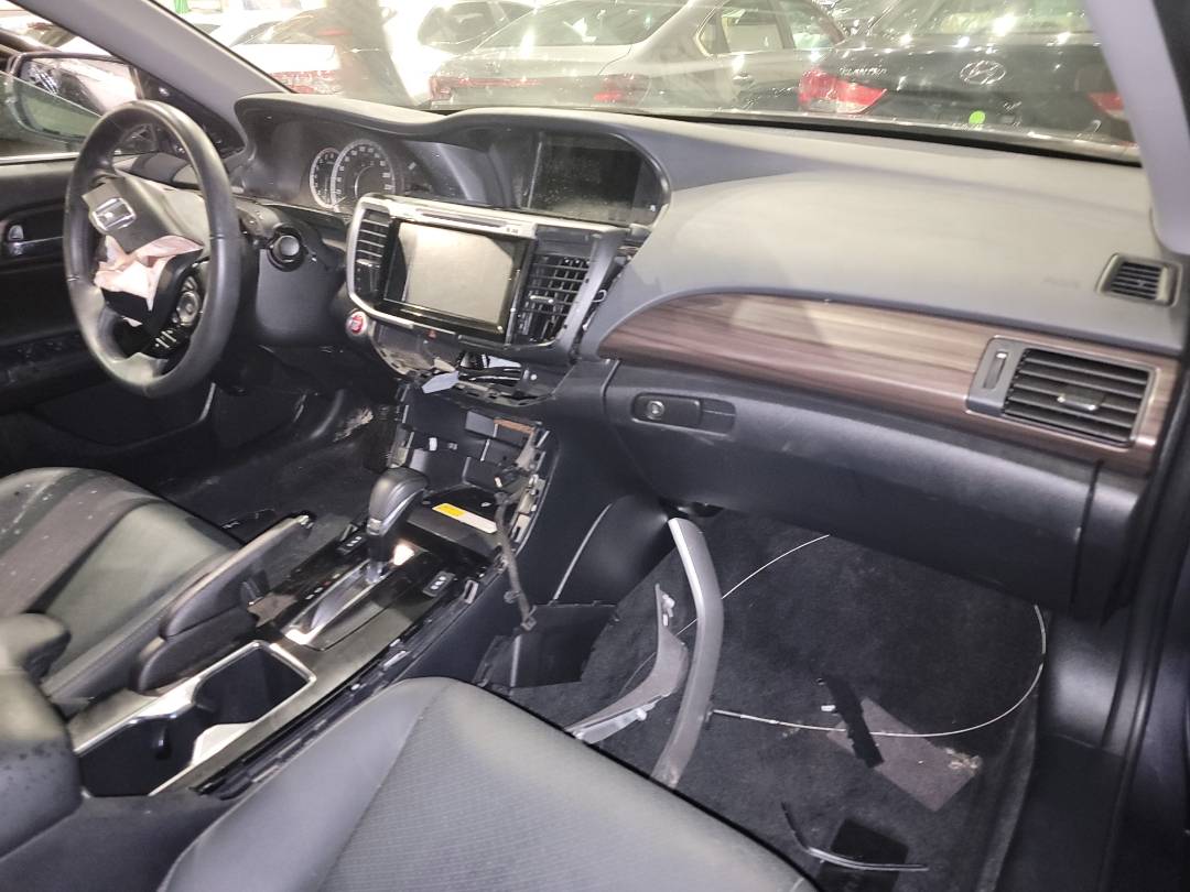 2017 HONDA ACCORD — 0 Miles — Lot 800579 - Marhaba Auctions Used Cars - Image 10