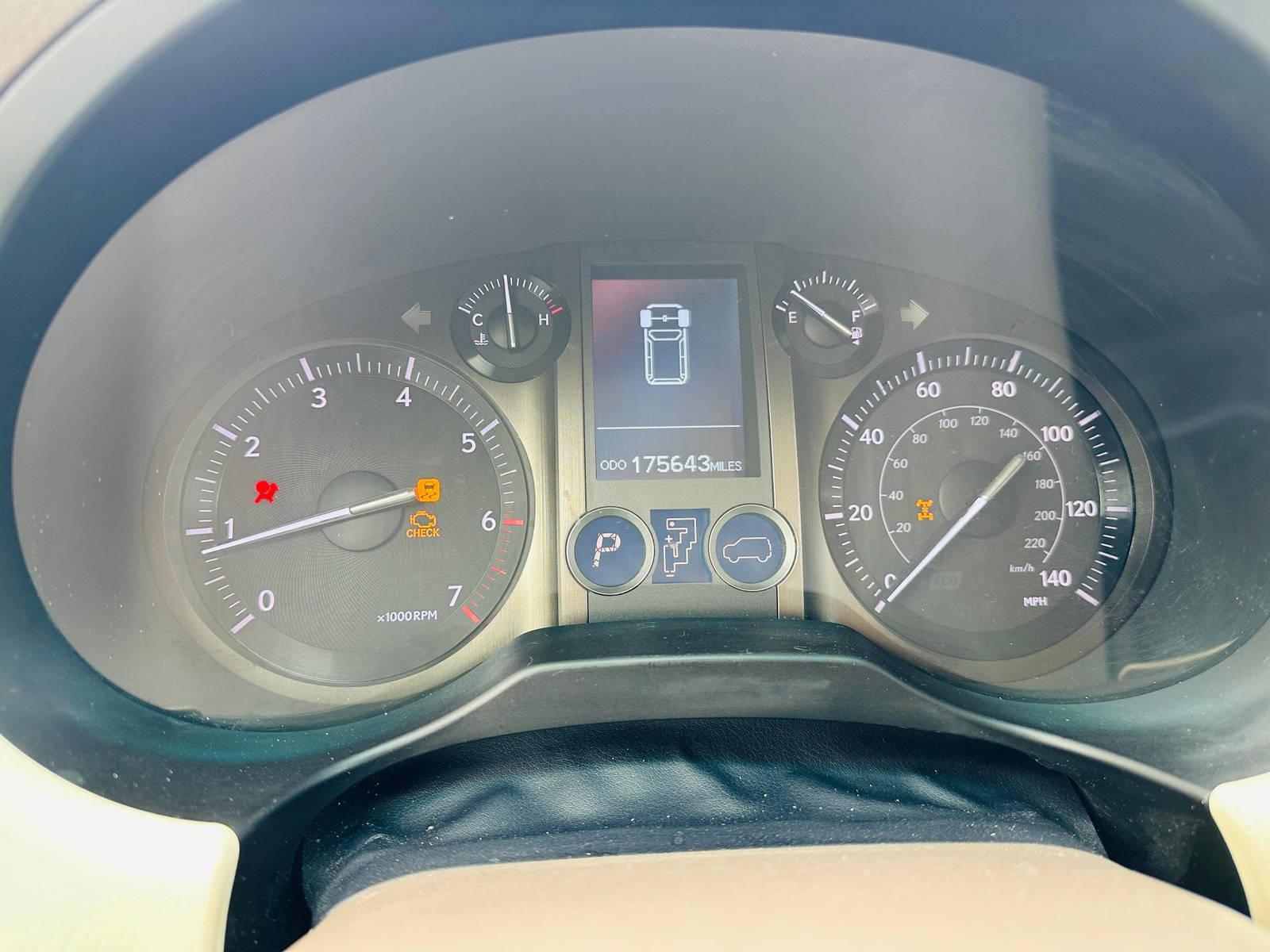 2010 LEXUS GX 460 — 175644 Miles — Lot 75453234 — Ind. 12 - Marhaba Auctions Used Cars - Image 18