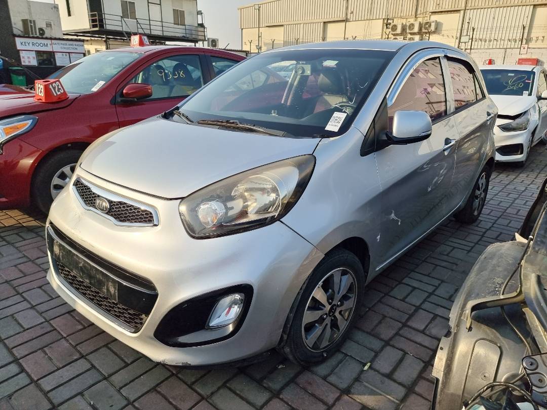 2013 KIA MORNING — 95219 KM — Lot 215487 — Souq - Marhaba Auctions Used Cars - Image 3