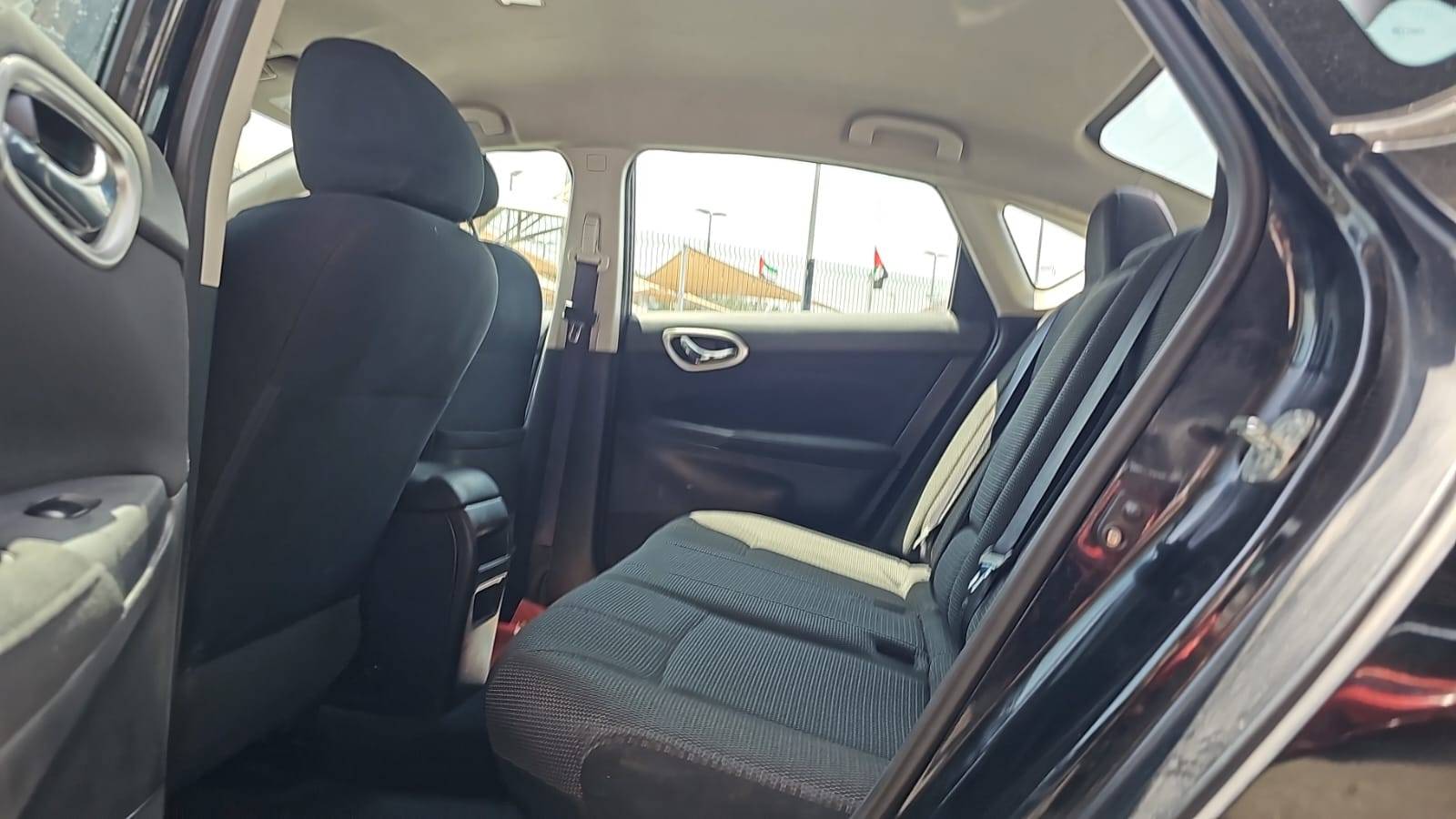 2013 NISSAN SENTRA — 13570 KM — Lot L773651 — Souq - Marhaba Auctions Used Cars - Image 8