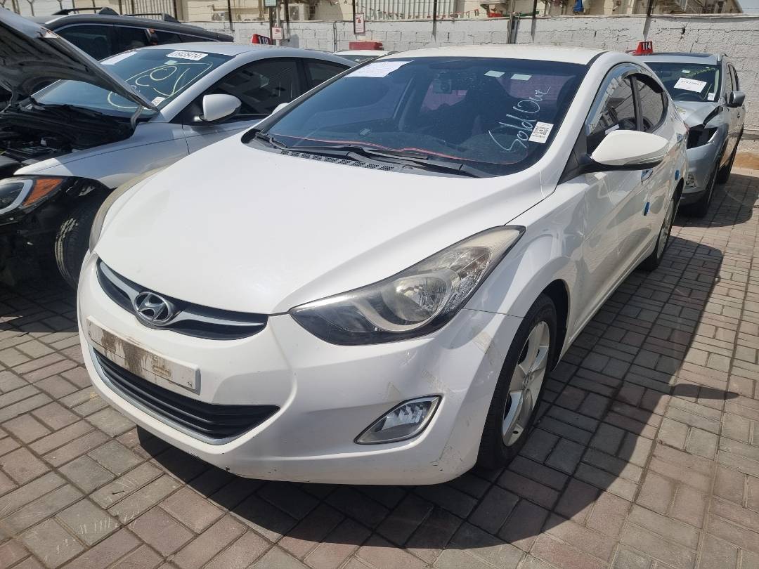 2013 HYUNDAI AVANTE — 129942 KM — Lot 700988 — Ind. 12 - Marhaba Auctions Used Cars - Image 3