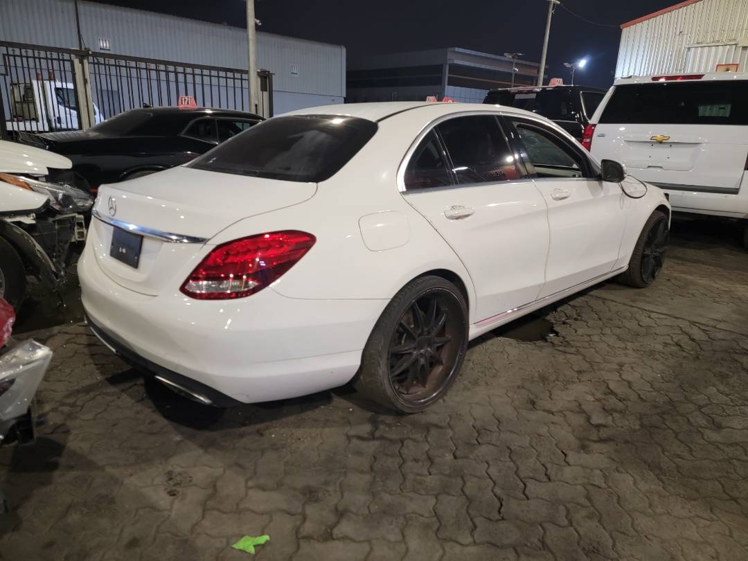 MERCEDES BENZ C300 2016 - Marhaba Auction Used Cars - Image 13