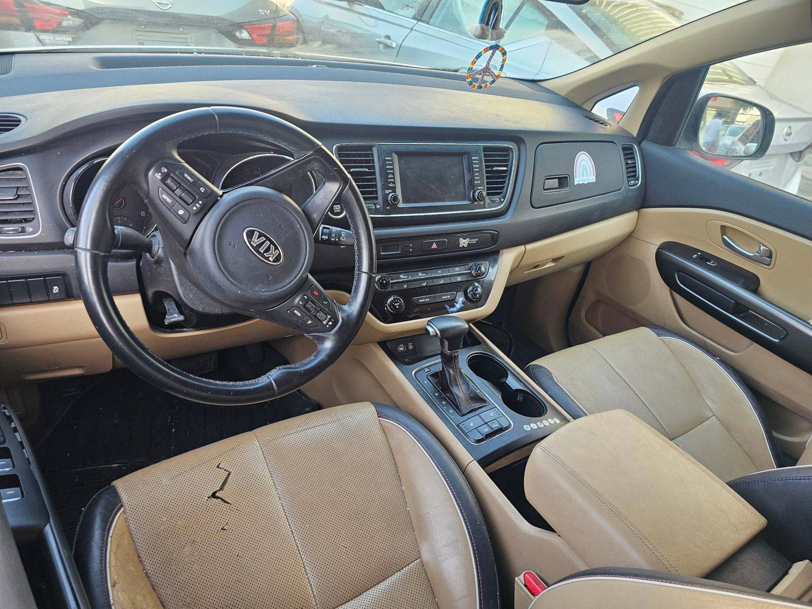 2017 KIA SEDONA — 133750 Miles — Lot H6320241 — Main - Marhaba Auctions Used Cars - Image 7