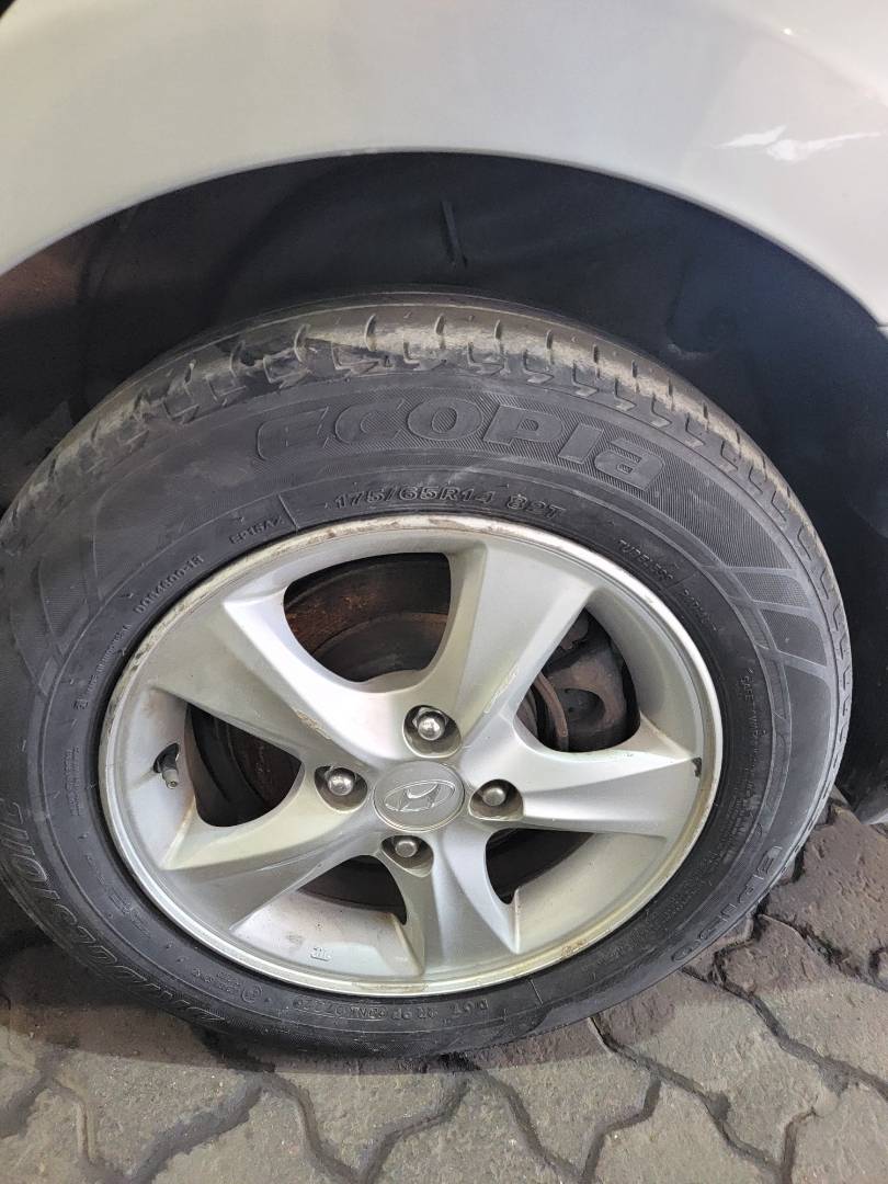 2011 HYUNDAI ACCENT — 225590 Miles — Lot 092091 — Main - Marhaba Auctions Used Cars - Image 7