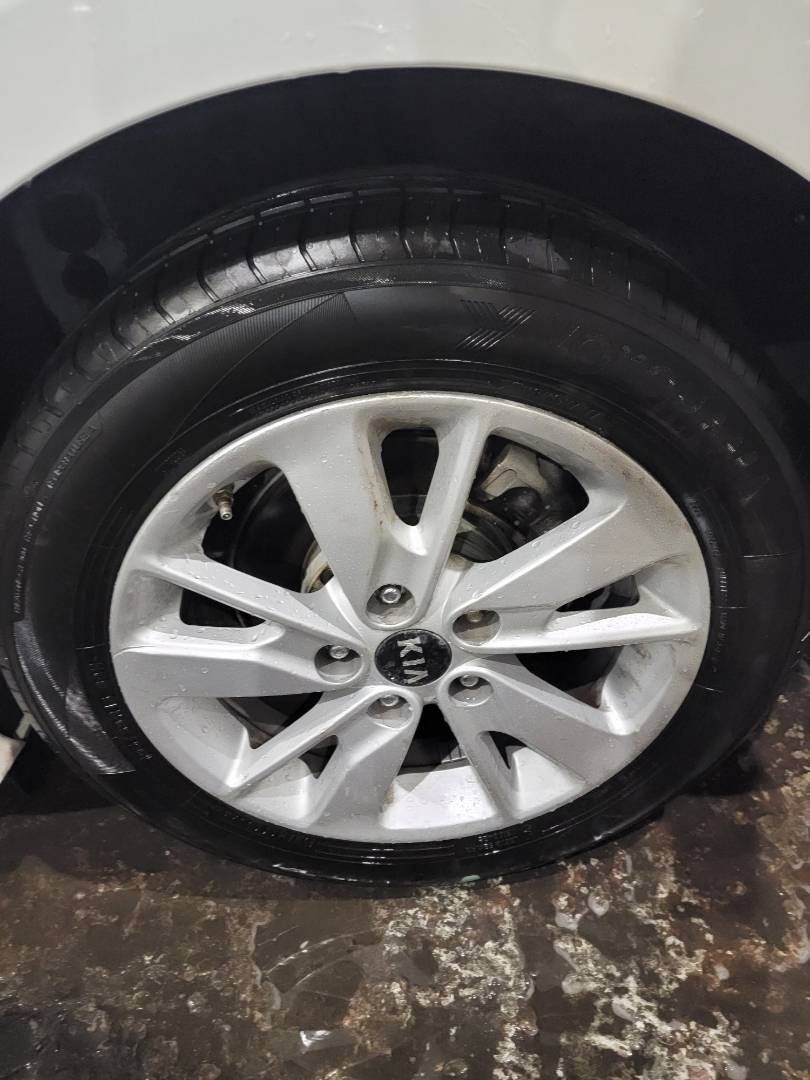 2018 KIA OPTIMA — 140178 Miles — Lot 214156 — Main - Marhaba Auctions Used Cars - Image 6