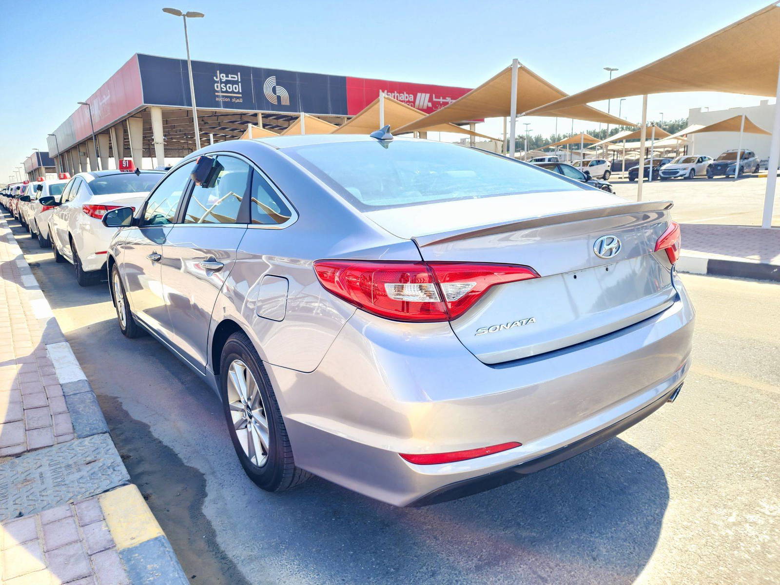 2015 HYUNDAI SONATA — 171346 Miles — Lot FH125650 — Souq - Marhaba Auctions Used Cars - Image 3