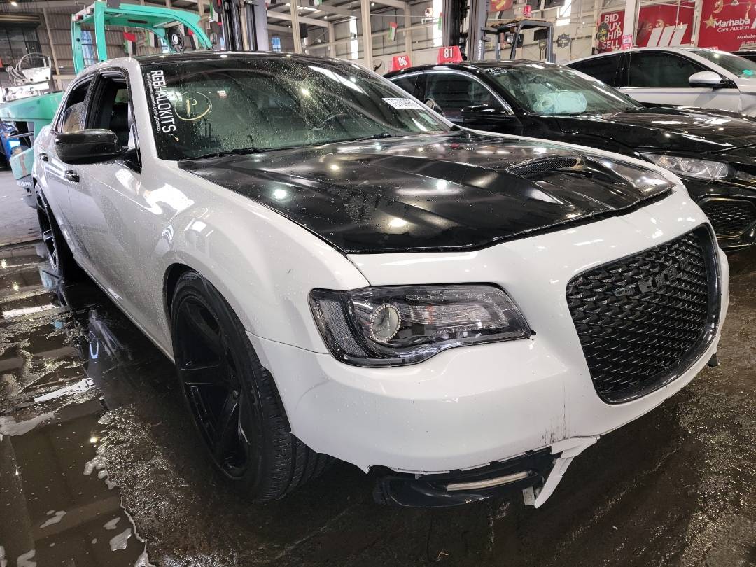 2019 CHRYSLER 300 — 77814 Miles — Lot 628596 - Marhaba Auctions Used Cars - Image 6