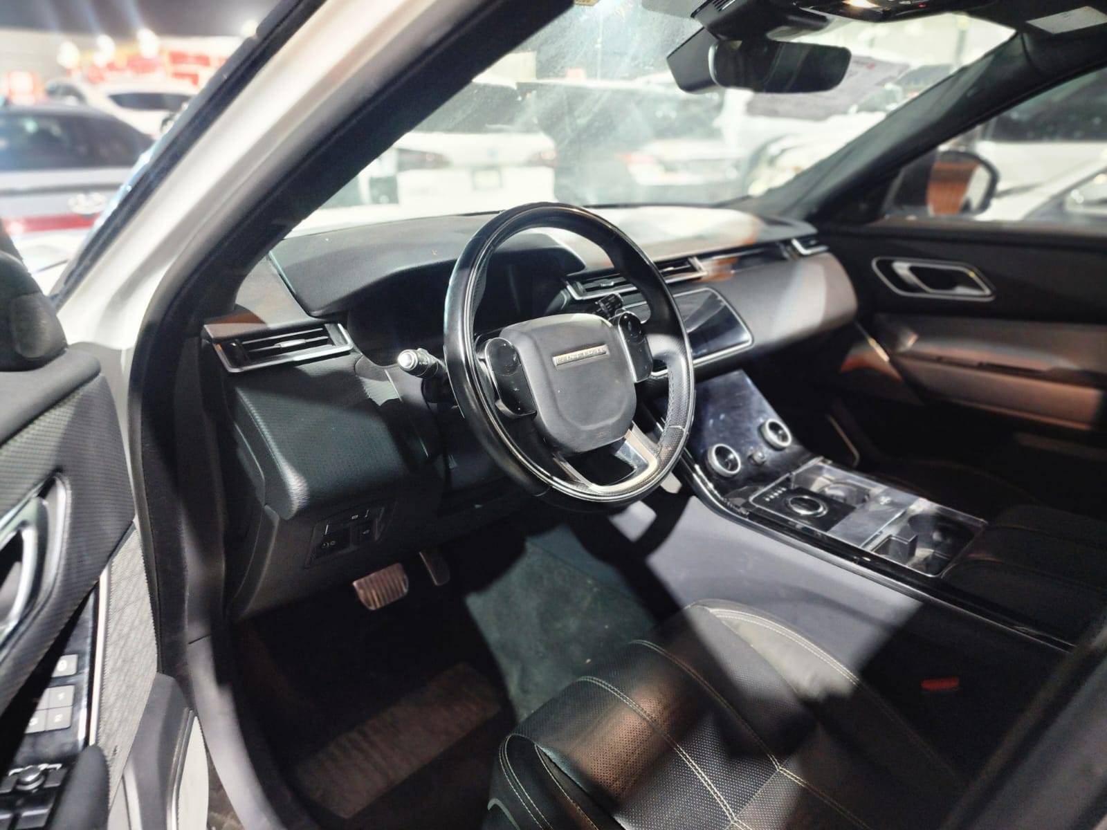 LAND ROVER RANGE ROVER VELAR R-DYNAMIC S 2018 - Marhaba Auction Used Cars - Image 8